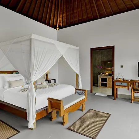 Suarga Loka Ubud Villa Exterior photo