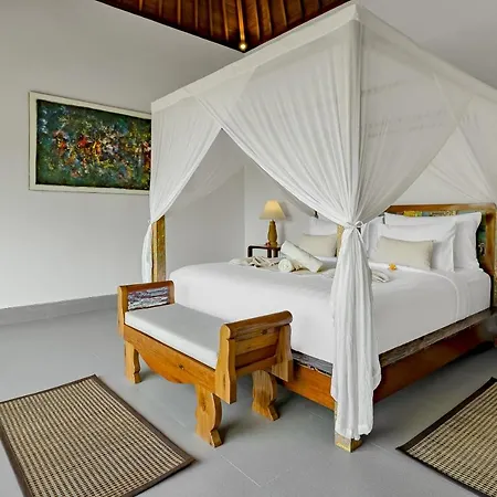 Suarga Loka Ubud Villa Exterior photo